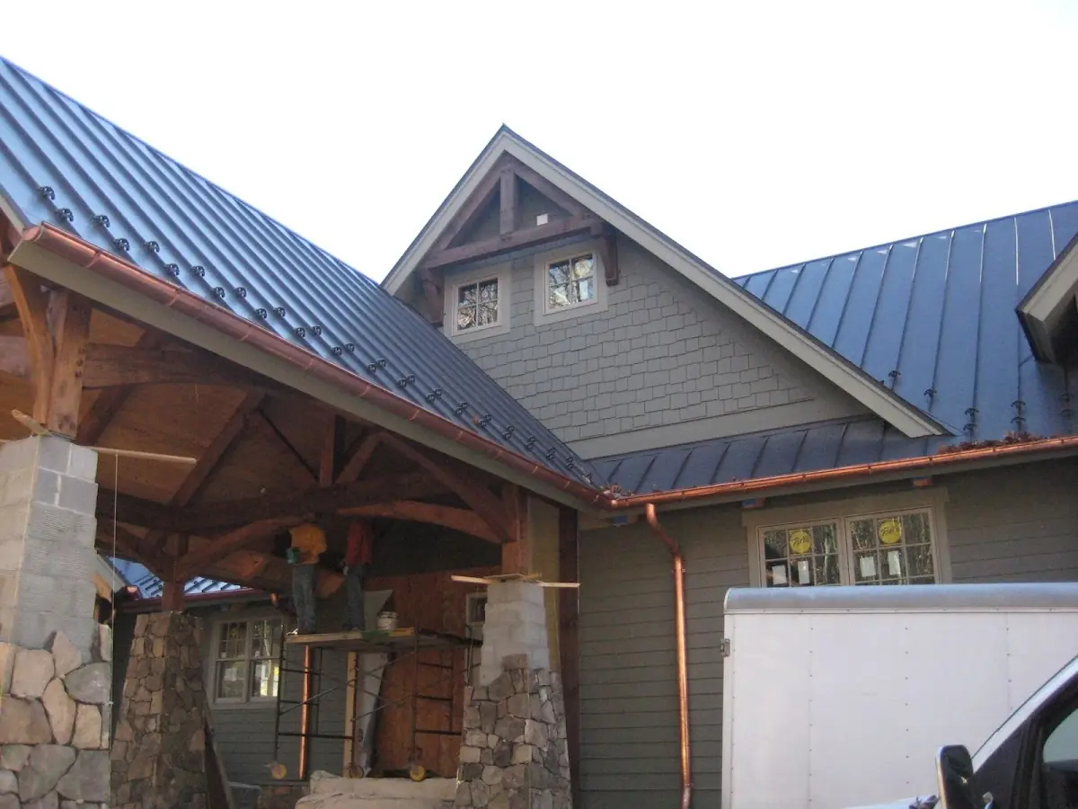 Craftsman Roofing team delivering quality roofing work in Government Center